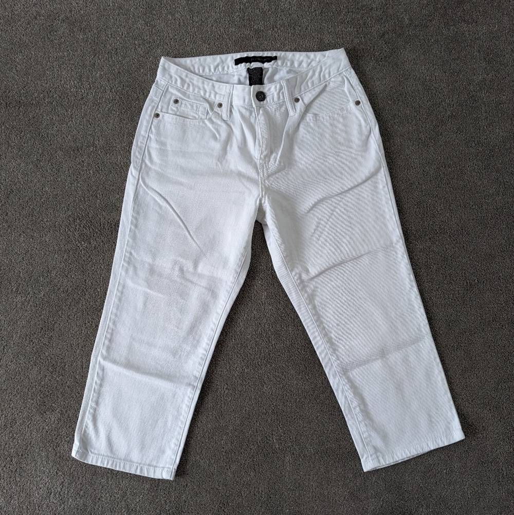 Calvin Klein White Cropped Jeans Size 6